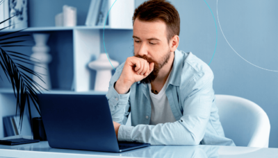 Contador online vs contador presencial: qual a diferença real para quem está abrindo empresa?